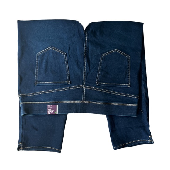 Women's Pull-on Pant 18 - Picture 3 of 14